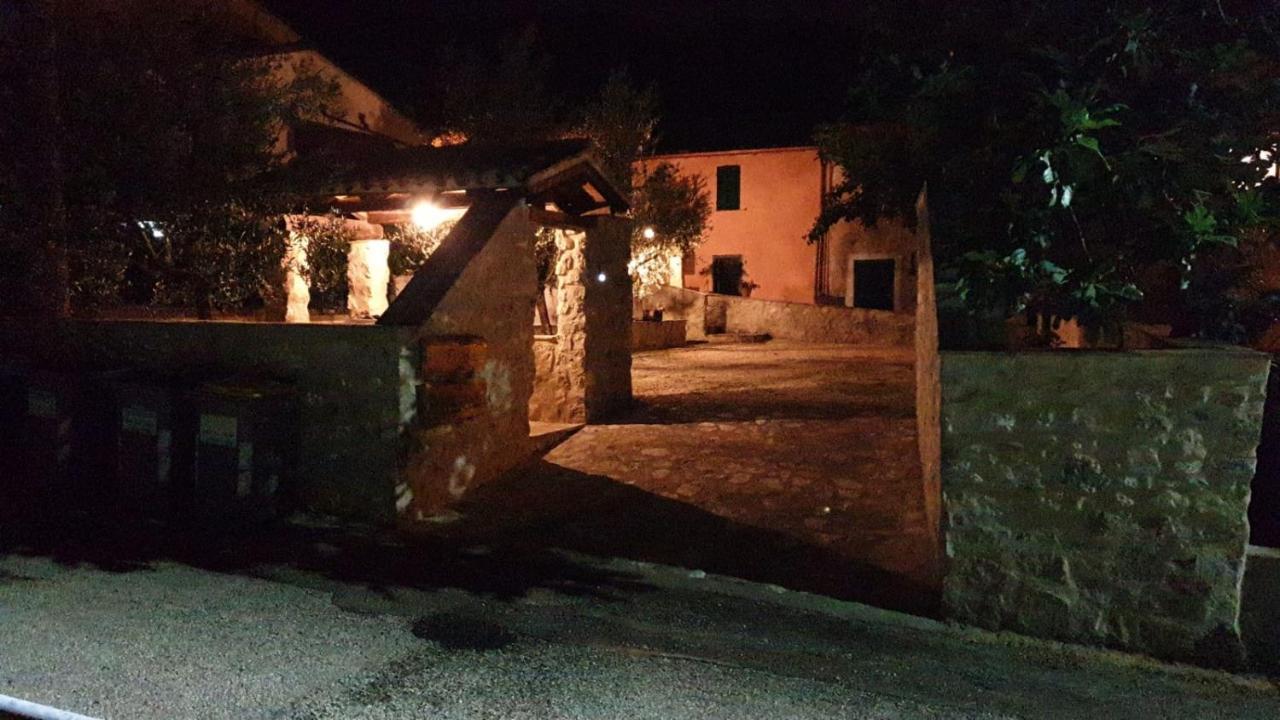 B&B I Martelli Trevi Exterior photo